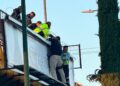 Policía Vial evita que un hombre se arroje de puente peatonal en Carretera 57