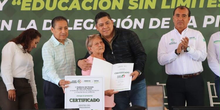 EL GOBERNADOR RICARDO GALLARDO ENTREGARÁ 5 MIL LOTES MÁS CON “TU CASA TU APOYO”