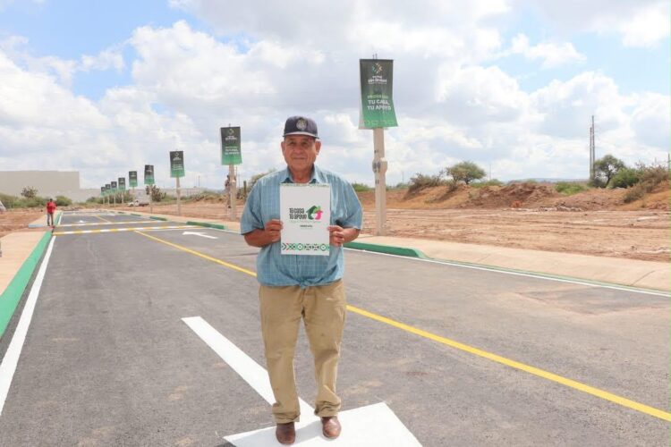 EL GOBERNADOR RICARDO GALLARDO ENTREGARÁ 5 MIL LOTES MÁS CON “TU CASA TU APOYO”
