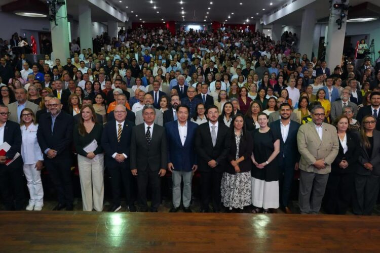 SAN LUIS POTOSÍ PARTICIPA EN DEBATE NACIONAL SOBRE USO DE CELULARES EN ESCUELAS