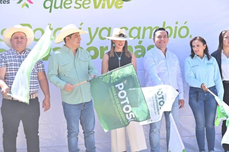 OBRAS ACERCAN MOVILIDAD Y DESARROLLO A LAS CUATRO REGIONES