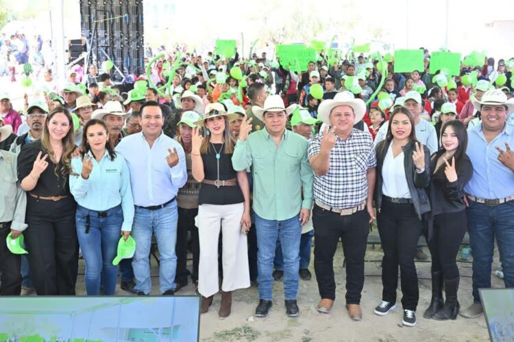 OBRAS ACERCAN MOVILIDAD Y DESARROLLO A LAS CUATRO REGIONES
