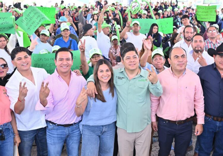 OBRAS ACERCAN MOVILIDAD Y DESARROLLO A LAS CUATRO REGIONES