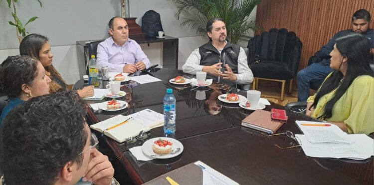 GOBIERNO DEL ESTADO Y EL MUNICIPIO DE MATEHUALA ACUERDAN PROYECTOS PARA MEJORAR SERVICIOS DE AGUA