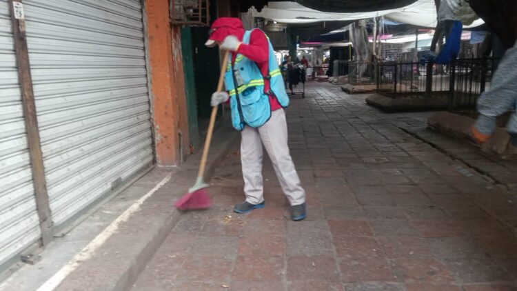 Gobierno de la Capital refuerza limpieza en la Plaza del Mariachi y zona de los Huaracheros