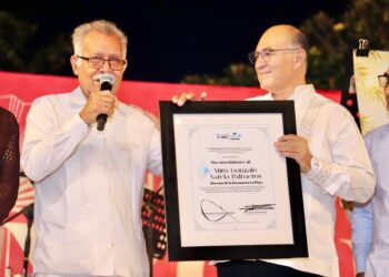Espectacular inicio de la IV Muestra Nacional de Danzón, Enrique Galindo encabeza inauguración