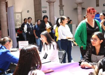 GOBIERNO DEL ESTADO ACERCA MÁS OPORTUNIDADES DE EMPLEO A MUJERES POTOSINAS