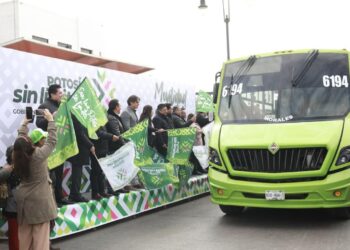 EL GOBERNADOR RICARDO GALLARDO TERMINA CON EL REZAGO DEL TRANSPORTE PÚBLICO EN SLP 
