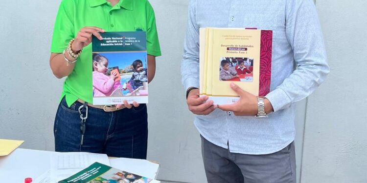EL GOBIERNO DEL ESTADO GARANTIZA LIBROS DE TEXTO PARA ESTUDIANTES DE LAS CUATRO REGIONES