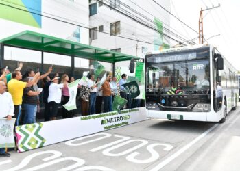 EL GOBERNADOR RICARDO GALLARDO PONE EN MARCHA LÍNEA 5 DE REDMETRO EN SOLEDAD DE GRACIANO SÁNCHEZ