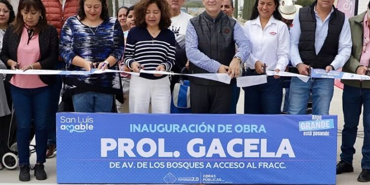 Enrique Galindo entrega nueva obra vial en el norte de la ciudad