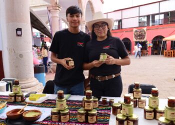 PRODUCTORES POTOSINOS LLEVAN SABORES Y ARTESANÍAS A LA FERIA NACIONAL DE ZACATECAS