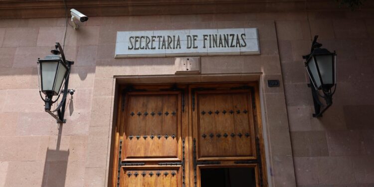 SAN LUIS POTOSÍ REDUCE EN 636 MILLONES DE PESOS SU DEUDA PÚBLICA