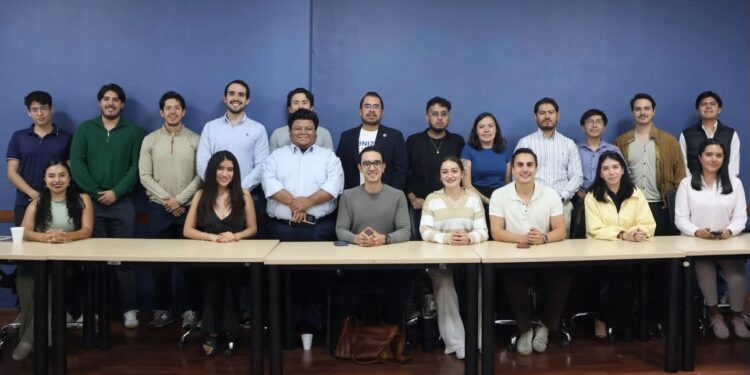 Gobierno de la Capital realiza alianza estratégica con IP para impulsar acciones a favor de jóvenes