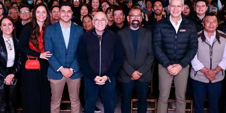 Enrique Galindo anuncia inversión en obra pública de más de 900 mdp