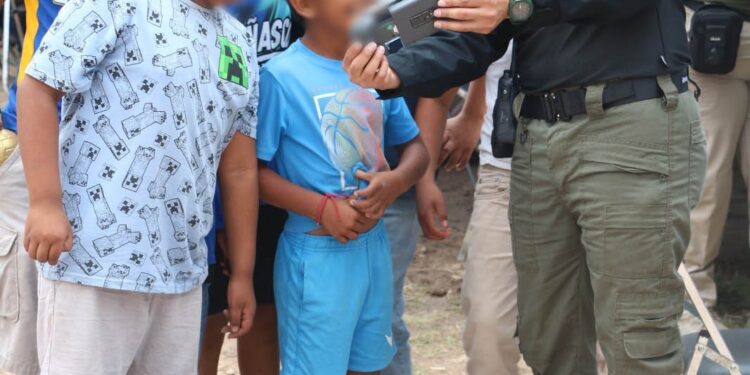 SSPC ACERCA PREVENCIÓN Y TECNOLOGÍA A FAMILIAS DE PEÑASCO