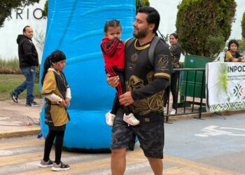 TODO UN EXITO LA CARRERA DEL BICENTENARIO EN EL PARQUE TANGAMANGA I