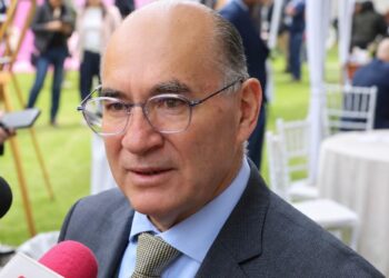 Gobierno de la Capital simplifica trámites para la regularización de comercios: Enrique Galindo