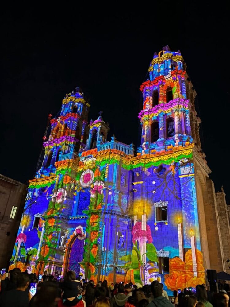 PROYECTA SECTUR DERRAMA ECONÓMICA DE 251 MILLONES DE PESOS EN LA CAPITAL POR DÍA DE MUERTOS