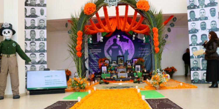SSPC CONTRIBUYE A LA PRESERVACIÓN DE LAS TRADICIONES MEXICANAS CON SU ALTAR DE DÍA DE MUERTOS