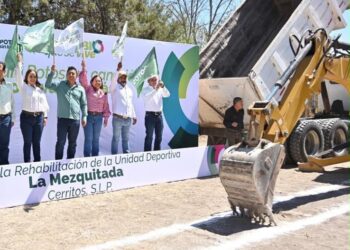 EL GOBERNADOR RICARDO GALLARDO MANTIENE EL PLAN INTEGRAL DE CARRETERAS Y CAMINOS ESTATALES